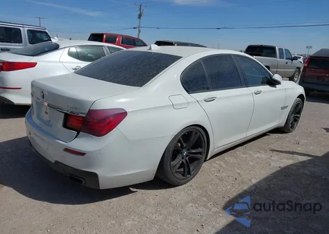 2013 BMW 740I z USA, uszkodzony, nr VIN WBAYA6C59DC995311